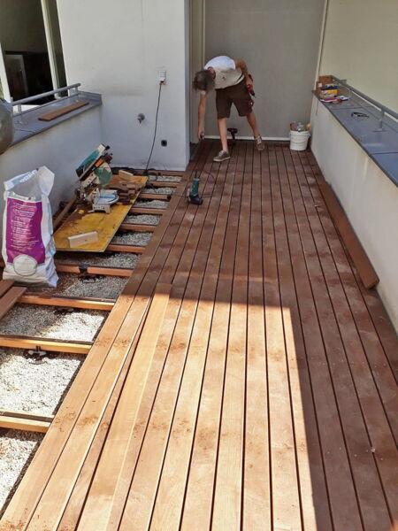 Holzterrasse Thermo-Esche - Terrasse-in-Arbeit